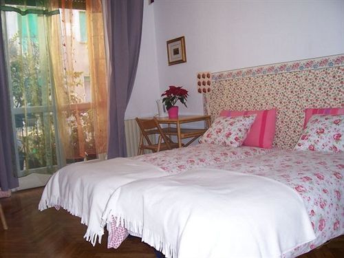 Milan Hotel Kültér fotó