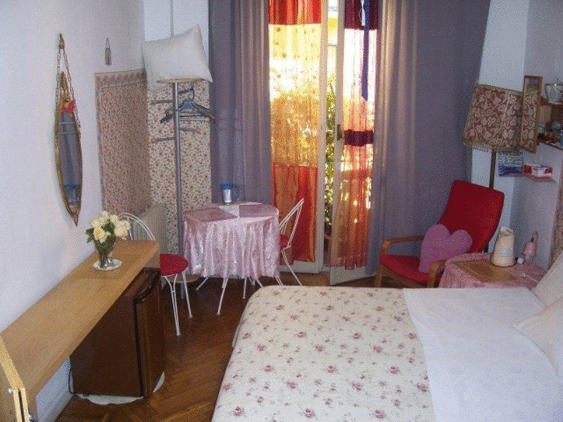 Milan Hotel Kültér fotó